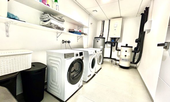 Resale - Villa - Torrevieja - Los Balcones