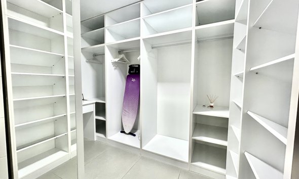 Resale - Villa - Torrevieja - Los Balcones