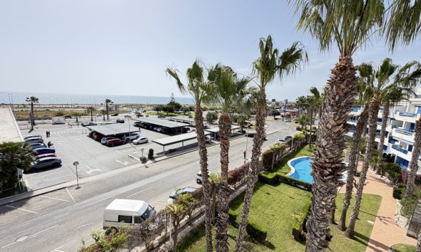 Resale - Apartment - Orihuela Costa - Playa Flamenca