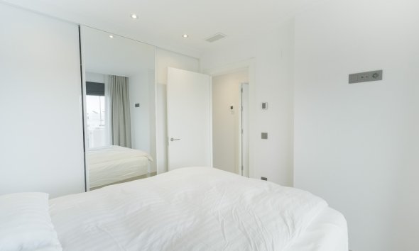 Resale - Terraced house / Townhouse - Dolores