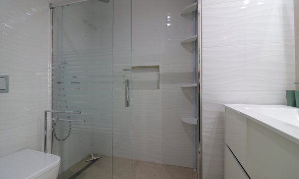 Resale - Villa - Benijofar