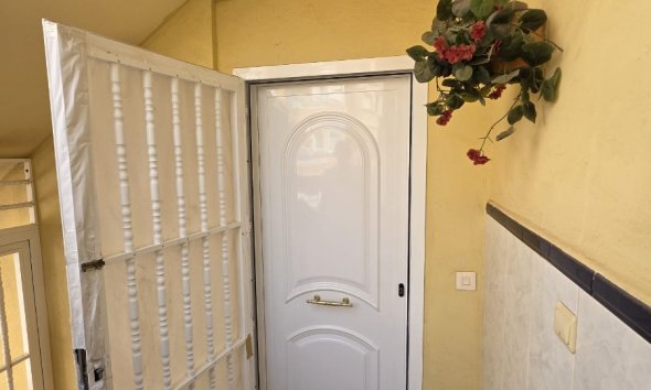 Resale - Apartment - La Mata - Playa