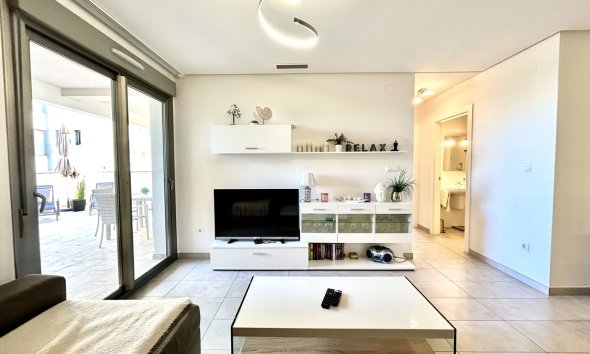 Resale - Apartment - Orihuela Costa - Los Dolses