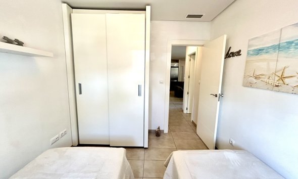 Resale - Apartment - Orihuela Costa - Los Dolses