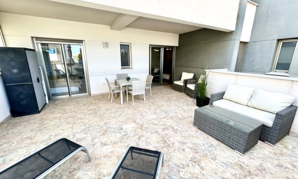 Resale - Apartment - Orihuela Costa - Los Dolses