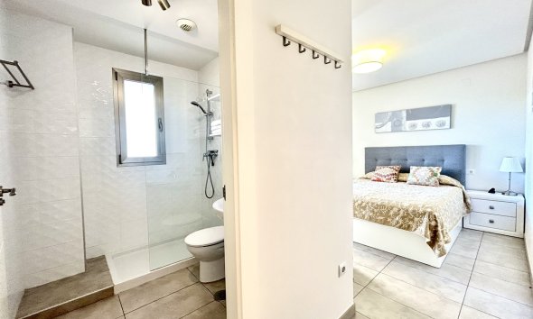 Resale - Apartment - Orihuela Costa - Los Dolses