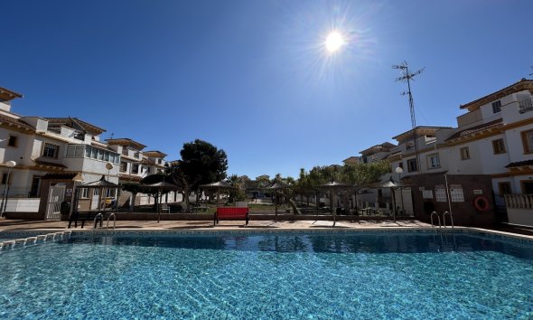 Reventa - Adosado - ﻿Torrevieja (Alicante) - Torrevieja