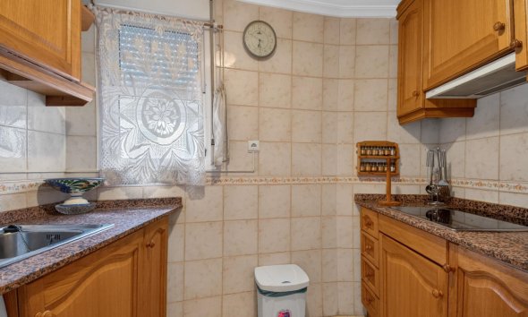 Resale - Apartment - Torrevieja - Parque de las Naciones