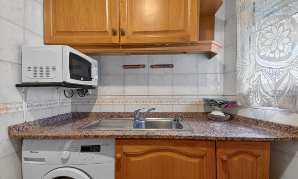 Resale - Apartment - Torrevieja - Parque de las Naciones