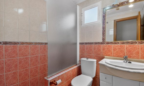 Resale - Apartment - Torrevieja - Parque de las Naciones