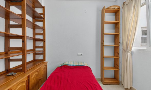 Resale - Apartment - Torrevieja - Parque de las Naciones