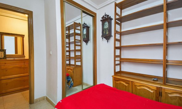 Resale - Apartment - Torrevieja - Parque de las Naciones