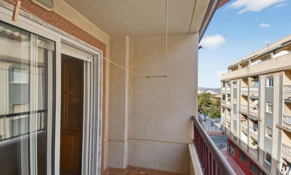 Resale - Apartment - Torrevieja - Parque de las Naciones