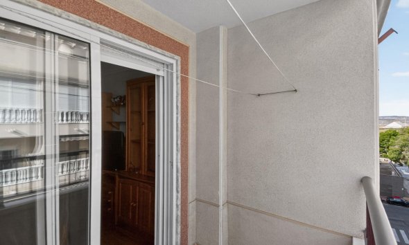 Resale - Apartment - Torrevieja - Parque de las Naciones