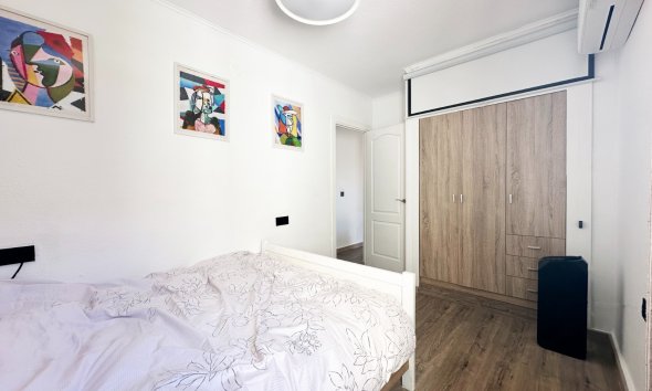 Resale - Bungalow - Orihuela Costa - Cabo Roig