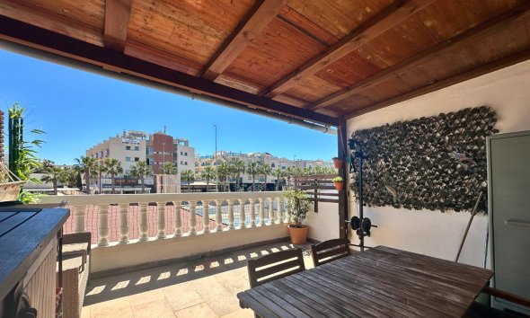 Resale - Bungalow - Orihuela Costa - Cabo Roig