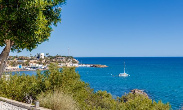 Resale - Bungalow - Orihuela Costa - Cabo Roig