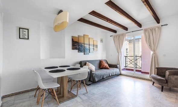 Resale - Apartment - Torrevieja - Playa de los locos