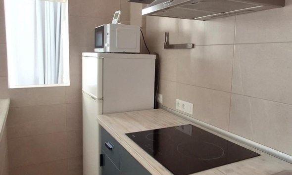 Resale - Apartment - Torrevieja - La Mata pueblo