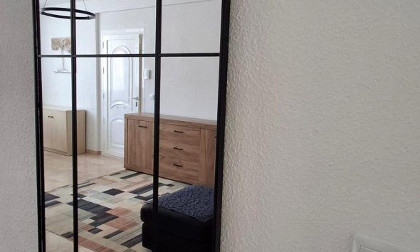 Resale - Apartment - Torrevieja - La Mata pueblo