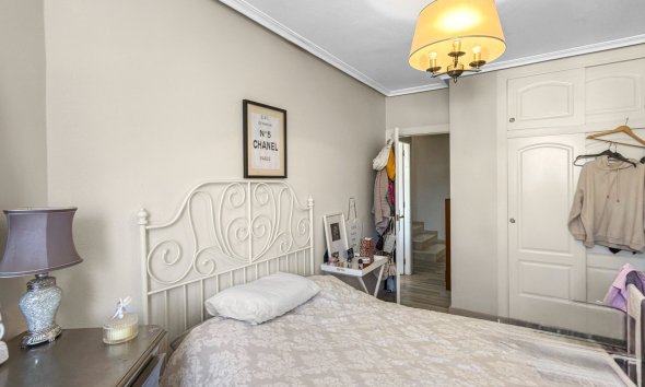 Resale - Terraced house / Townhouse - Orihuela Costa - La Florida