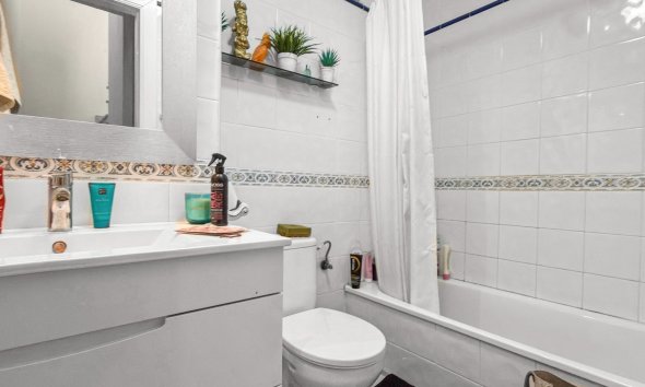 Resale - Terraced house / Townhouse - Orihuela Costa - La Florida