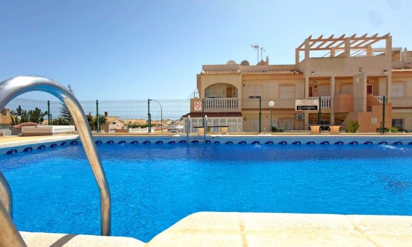 Resale - Terraced house / Townhouse - Orihuela Costa - La Florida