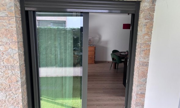 Resale - Villa - Los Montesinos - La Herada