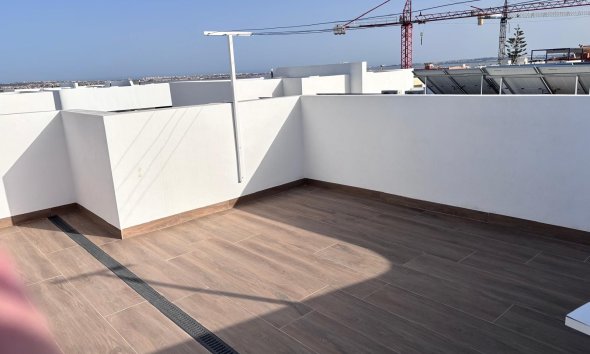 Resale - Villa - Los Montesinos - La Herada