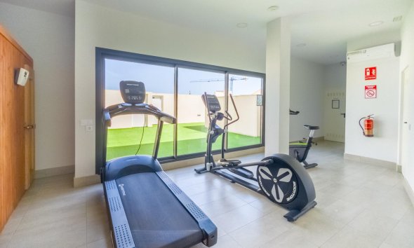 Resale - Apartment - Torrevieja - Estacion de autobuses