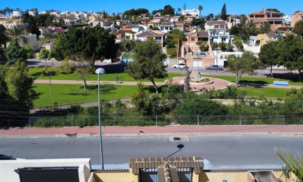 Resale - Villa - Torrevieja - Los balcones