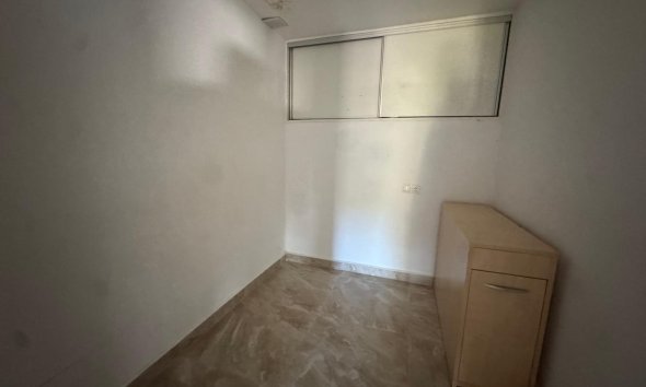 Resale - Villa - Torrevieja - Los balcones