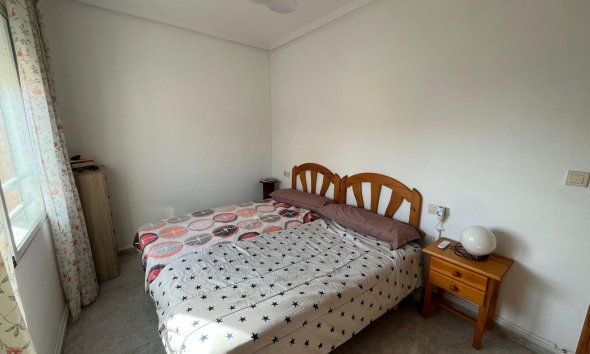 Resale - Apartment - Torrevieja - Cabo cervera