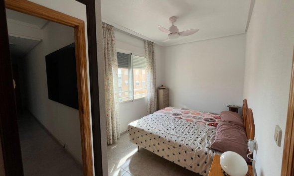 Resale - Apartment - Torrevieja - Cabo cervera