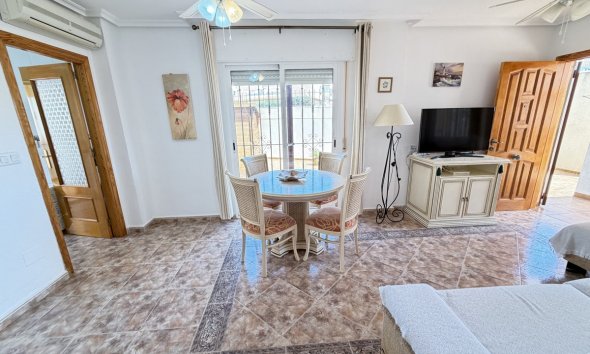 Resale - Apartment - Orihuela Costa - La Zenia