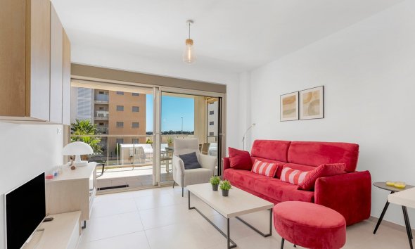 Resale - Apartment - Orihuela Costa - Villamartín