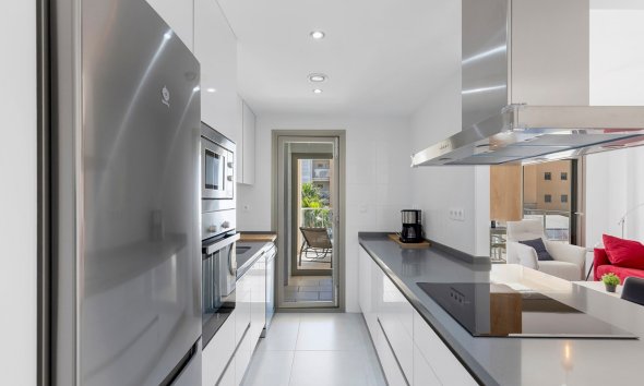 Resale - Apartment - Orihuela Costa - Villamartín