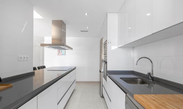 Resale - Apartment - Orihuela Costa - Villamartín