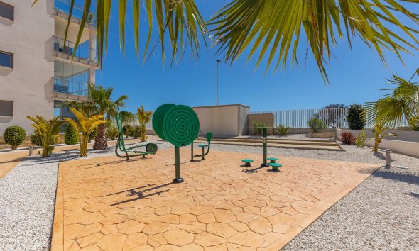 Resale - Apartment - Orihuela Costa - Villamartín