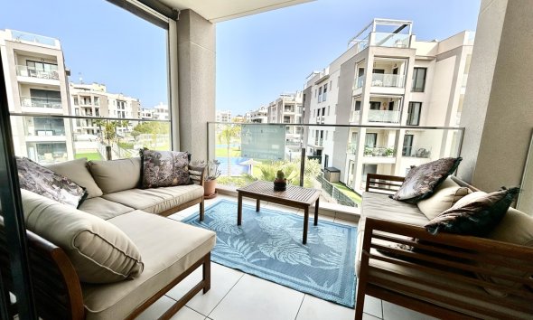 Resale - Apartment - Orihuela Costa - Villamartin