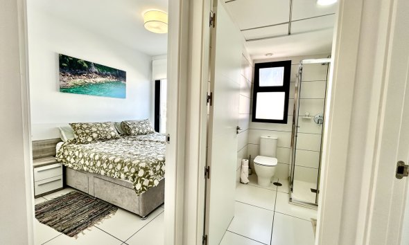 Resale - Apartment - Orihuela Costa - Villamartin