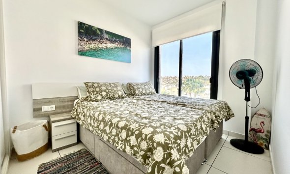Resale - Apartment - Orihuela Costa - Villamartin