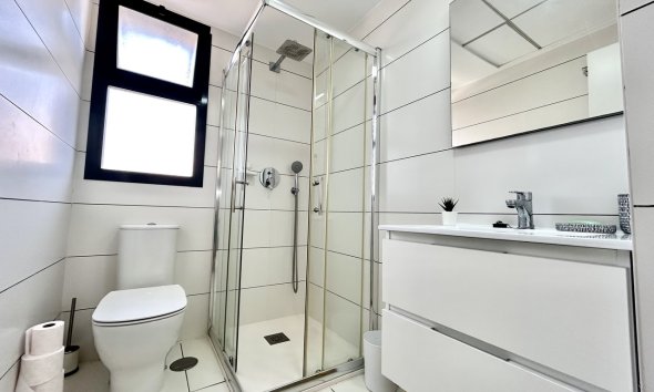 Resale - Apartment - Orihuela Costa - Villamartin