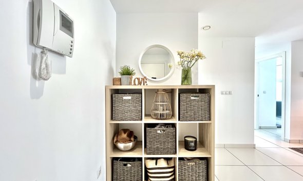 Resale - Apartment - Orihuela Costa - Villamartin