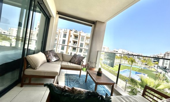 Resale - Apartment - Orihuela Costa - Villamartin