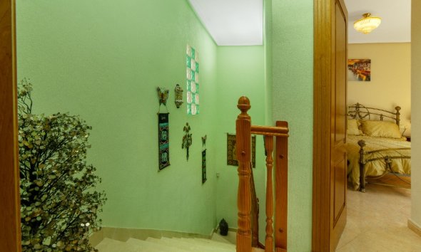 Resale - Villa - Torrevieja - Los Altos