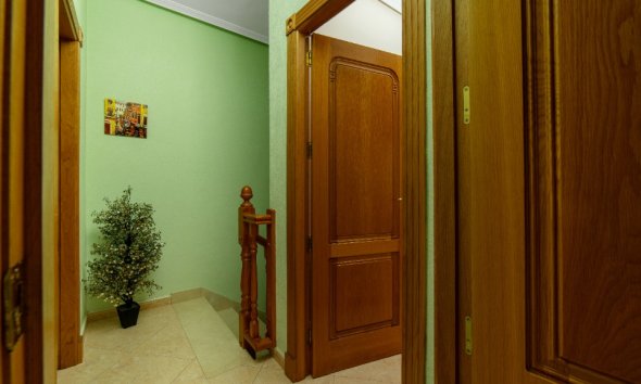 Resale - Villa - Torrevieja - Los Altos