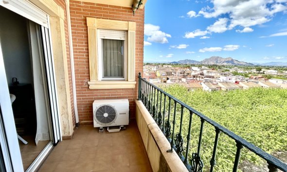 Resale - Apartment - Almoradí