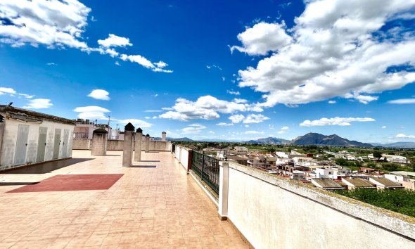 Resale - Apartment - Almoradí