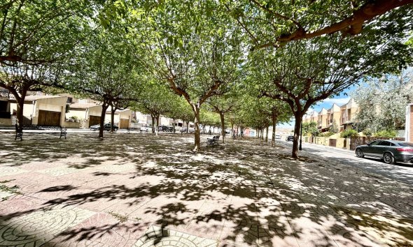 Resale - Apartment - Almoradí